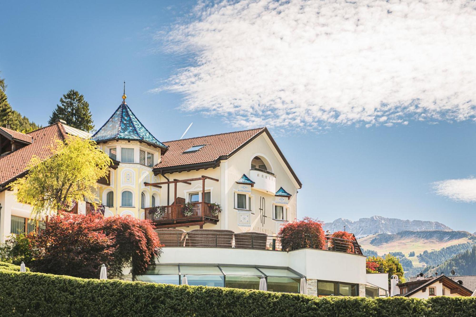 Alpenheim Charming & Spa Hotel Ortisei Exterior photo